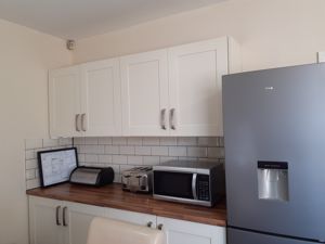 Kitchen Units- click for photo gallery